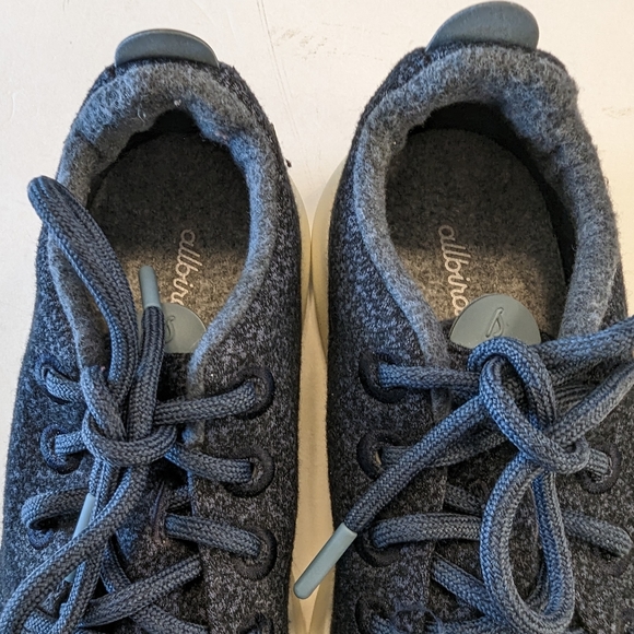 Women's Allbirds Wool Runners Sneakers Navy Blue Merino Wool Size 9 EUC - Picture 7 of 9